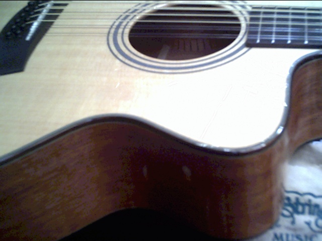 image title is /guitars/LKSM-12 Cutaway